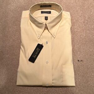 Men’s Arrow dress shirt